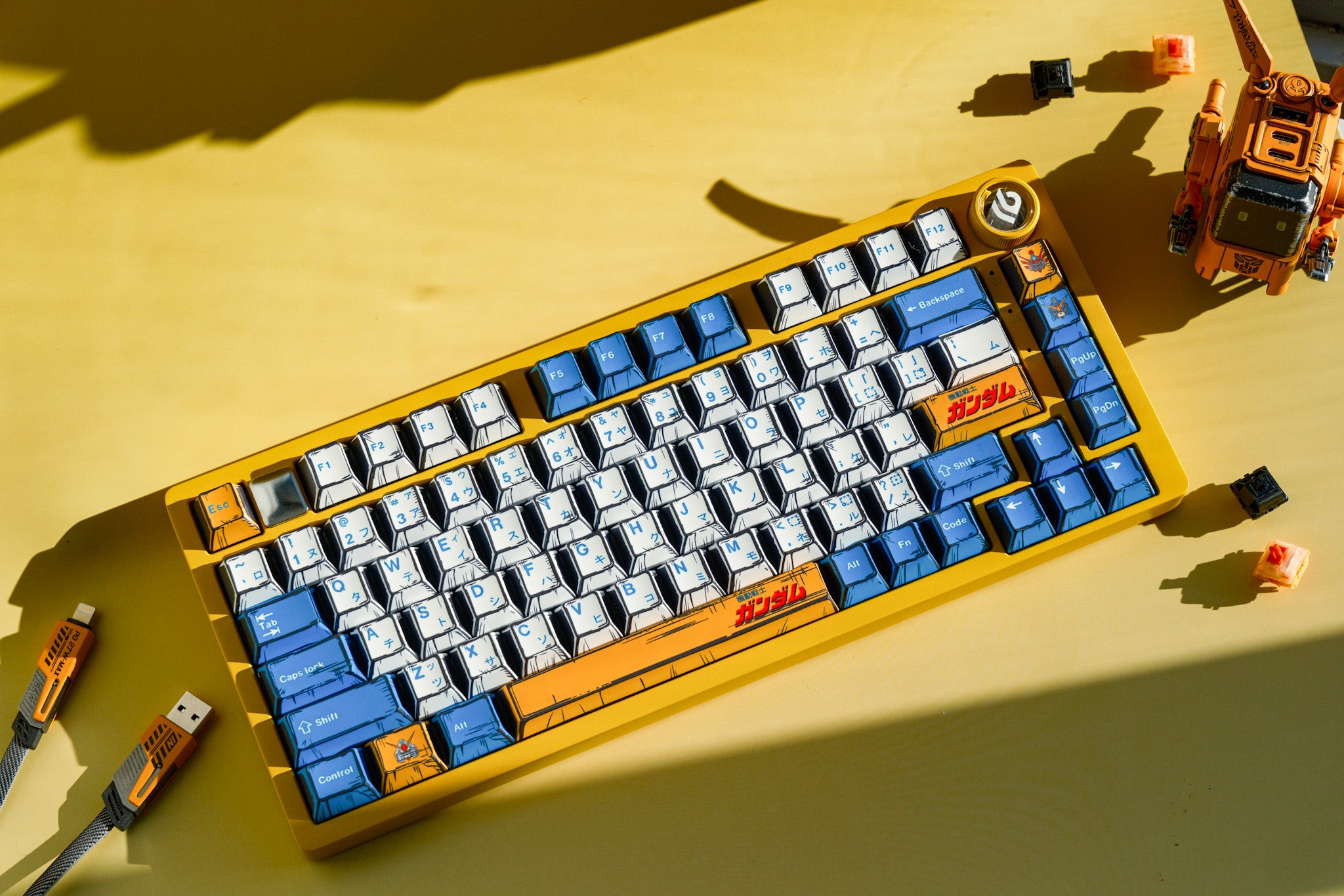 Hi75C Yellow | Gundam Comics Aluminium Mechanical Keyboard