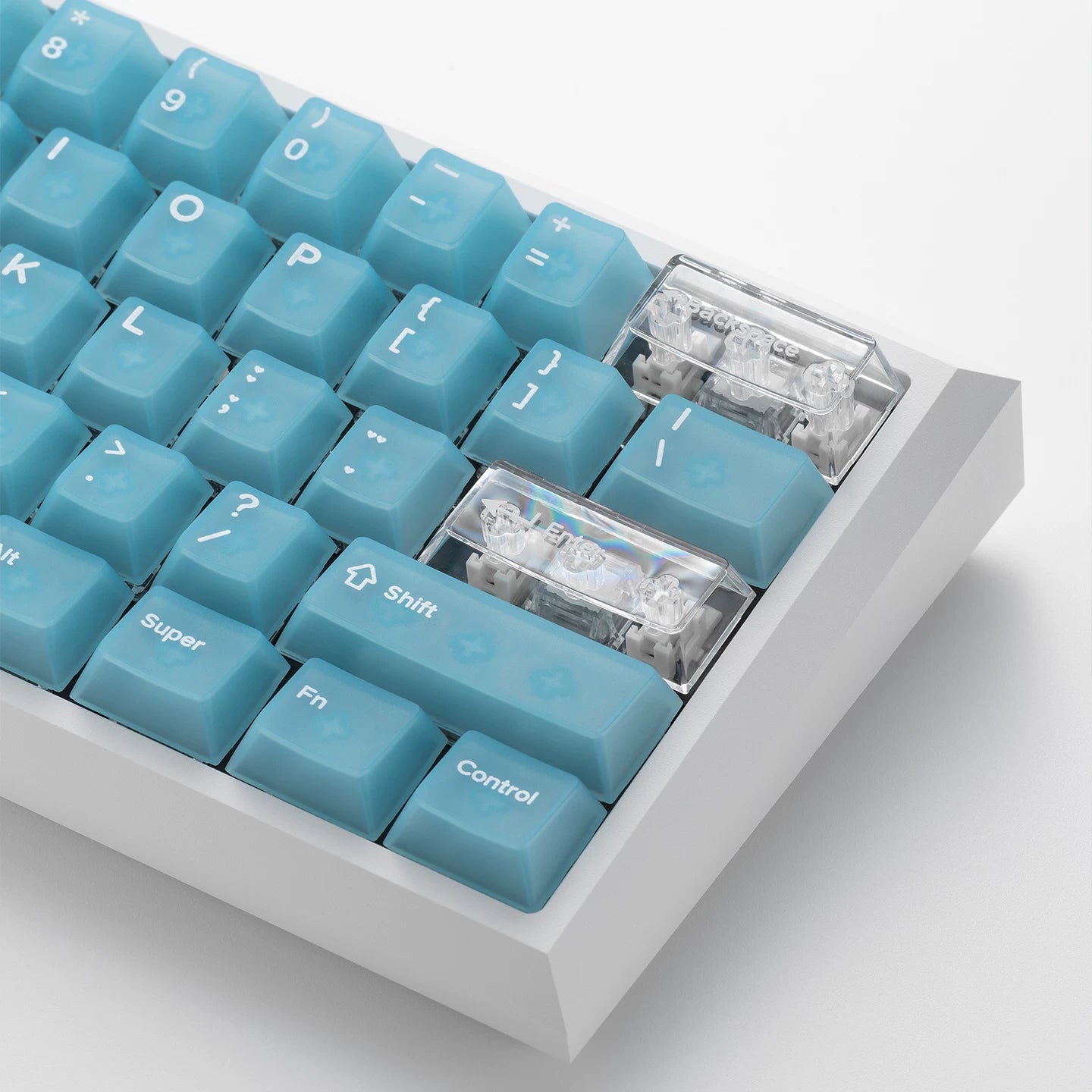 Ocean Mist Key Cap Set - 20 Transparent keys for free