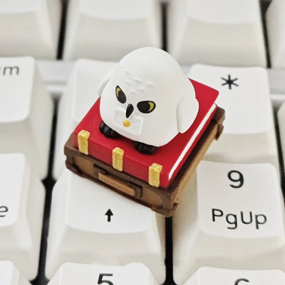 Hedwigg with Letter Artisan Key Cap
