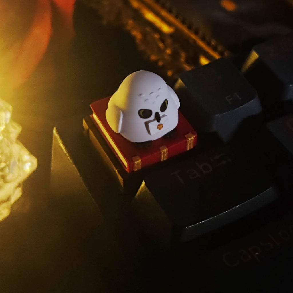 Hedwigg with Letter Artisan Key Cap