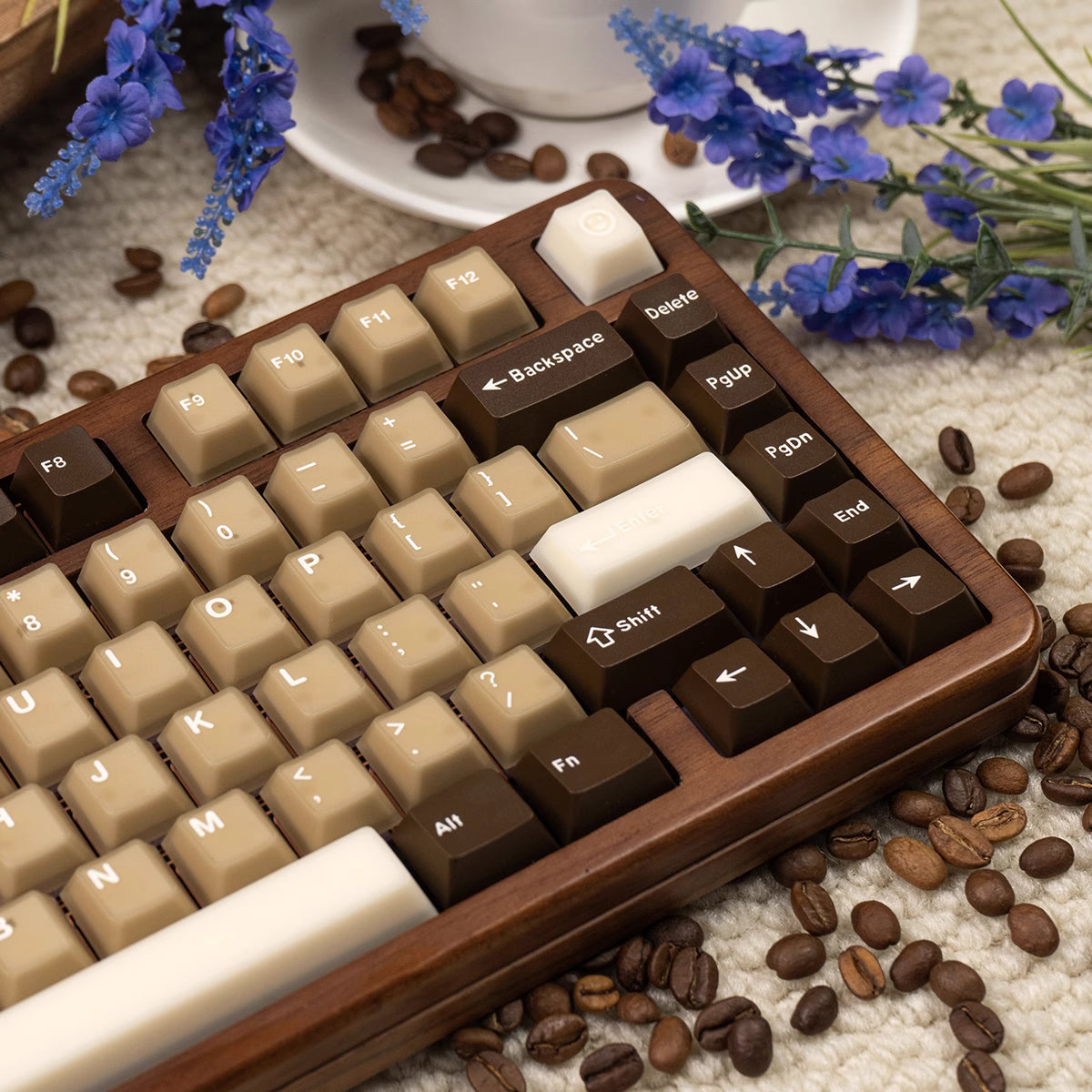 Coconut Latté Key Cap Set | Pre-order Coming Soon