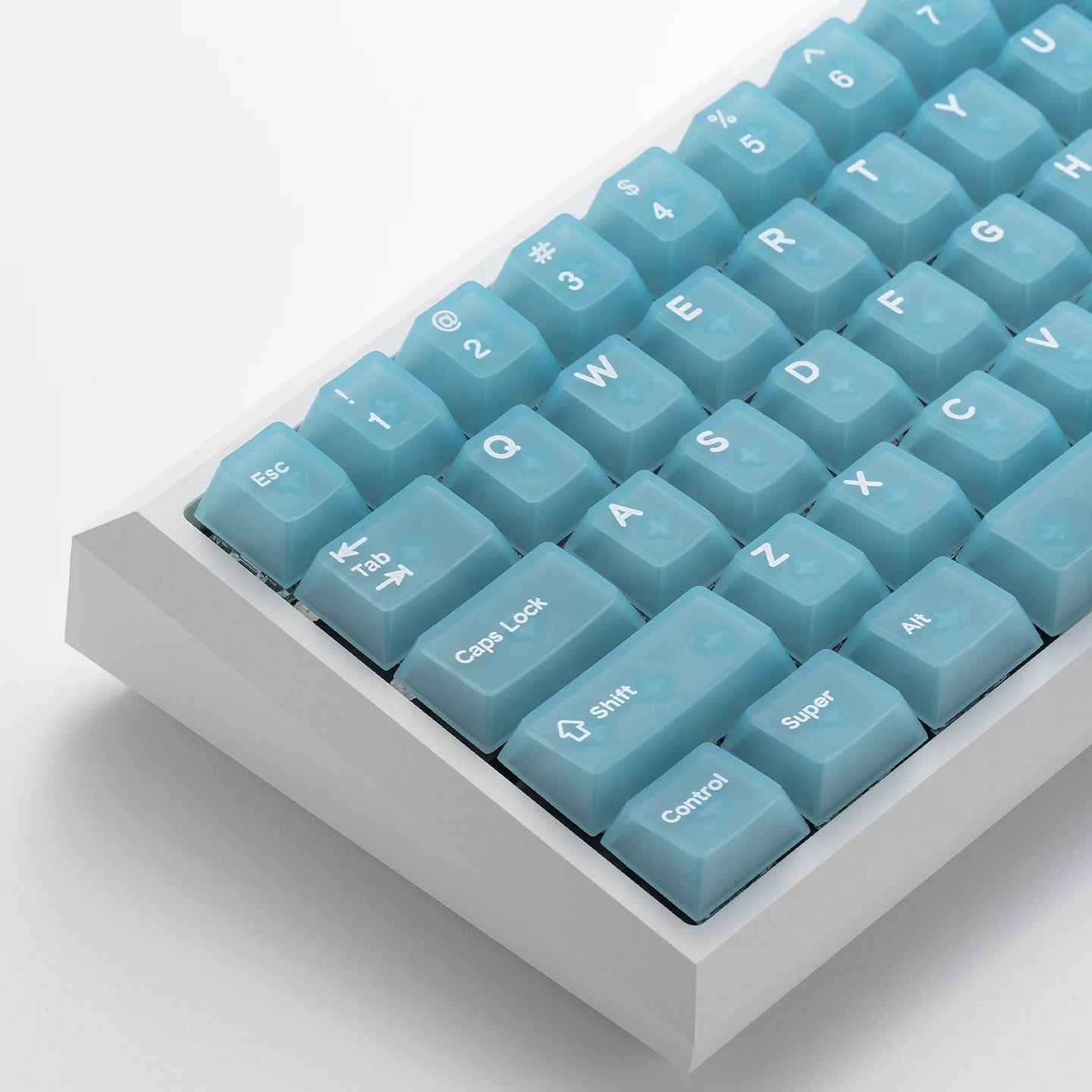 Ocean Mist Key Cap Set - 20 Transparent keys for free