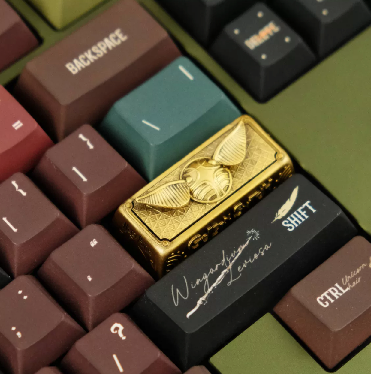 2.25U Golden Snitch Artisan Key Cap