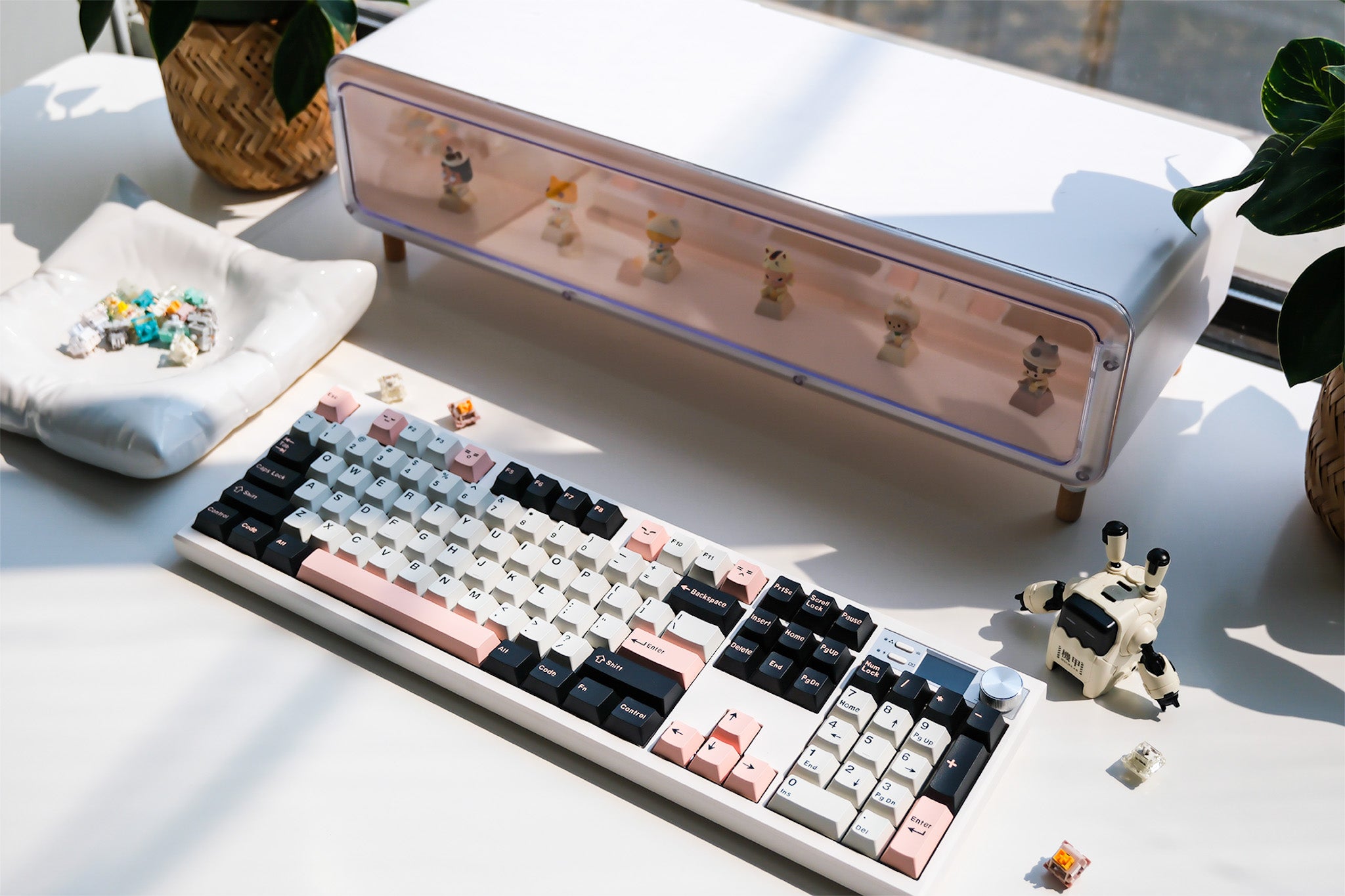 Berry Milk Tea Key Cap Set